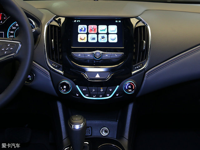 非常运动的车图片,2013款雪佛兰科鲁兹两厢