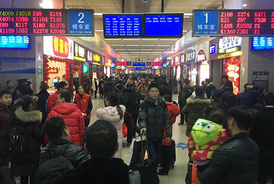 铁路迎春运以来首个客流高峰,郑州铁路单日客流创历史新高