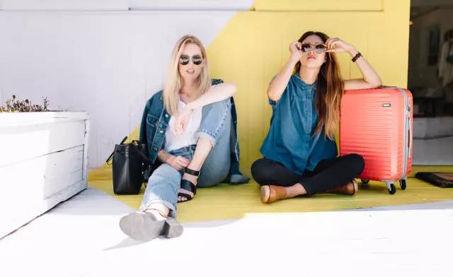 昕薇跨年旅行视频,昕薇fm直播间