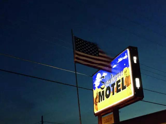 生活｜美墨边境纪行：2000英里马赛克