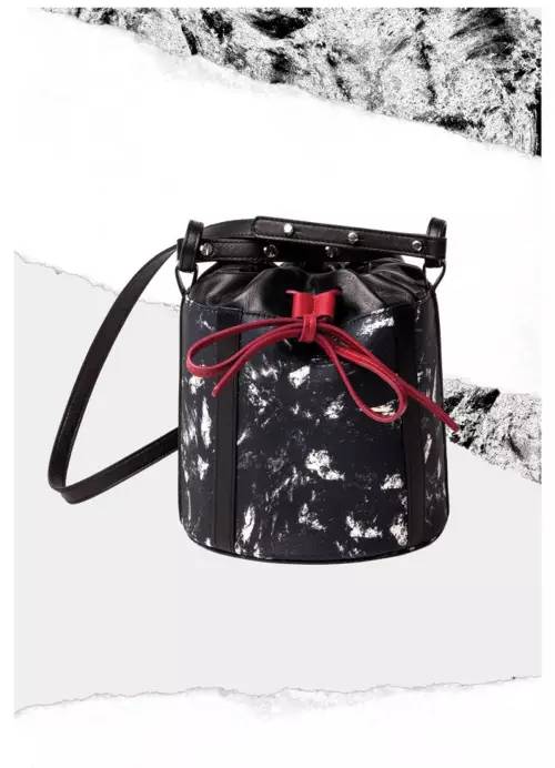 新秀焦聚|以色列手袋品牌Complét会成为下一个爆红的MansurGavriel吗?