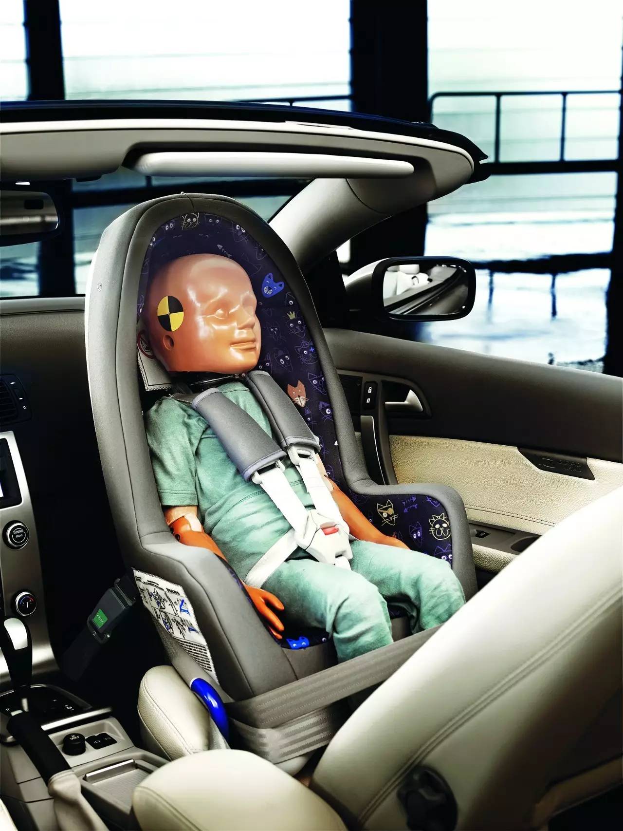 呵护脆弱的生命花火，儿童乘车安全全攻略（附2016年德国ADAC儿童安全座椅测评结果）