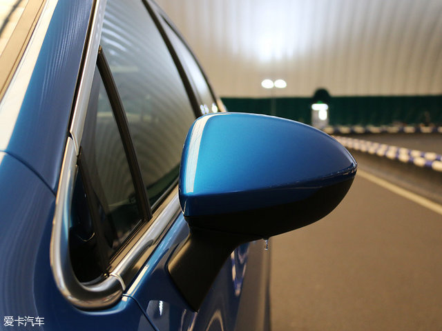 非常运动的车图片,2013款雪佛兰科鲁兹两厢