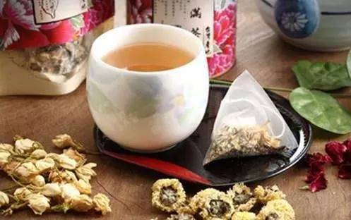 黑作坊曲奇视频,红遍全网的曲奇