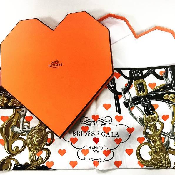 情人节礼物送女友口红高级,情人节送女生口红套盒