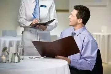 出国自助游手册,出国英语必备手册