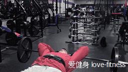 手臂侧面看起来细怎么练,手臂细怎么练粗