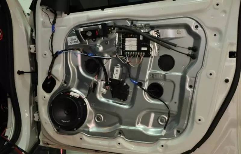 用车高音音响,用车放音乐哪个音质好