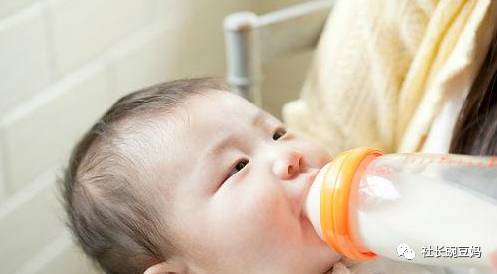 宝宝断奶的解决办法有哪些,一岁多的宝宝断奶特别难断怎么办