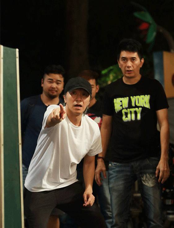 干过跑堂、做过苦工、50岁时众叛亲离……他一生都在拍悲剧，却被我们错认是喜剧