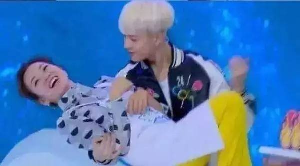 大张伟何炅谢娜,何炅大张伟王嘉尔