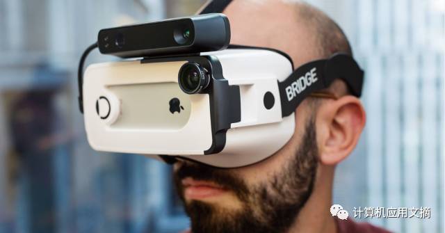 这个不起眼的设备,能让你用iPhone看VR“小电影”