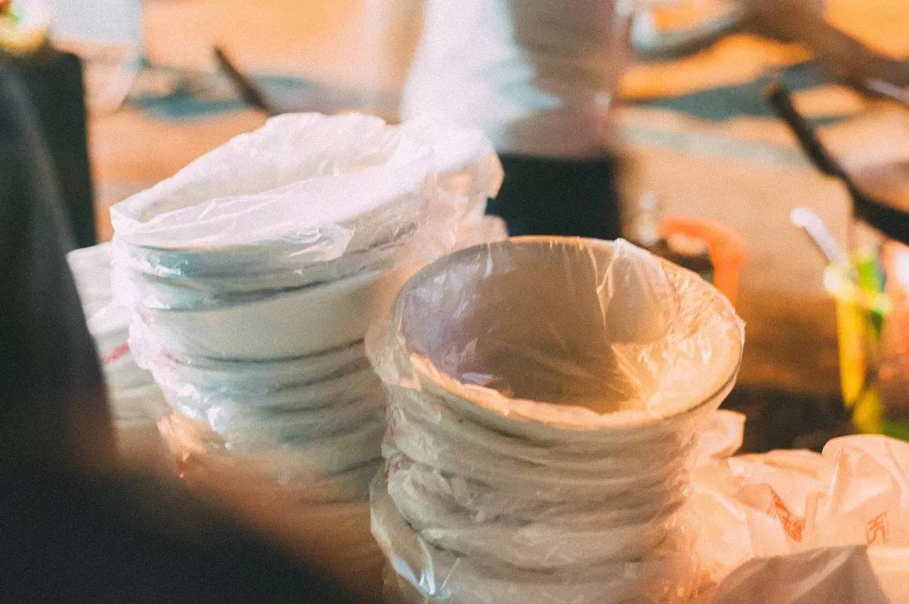 南宁夜晚摆摊生料粉,南宁柳沙夜市网红生料粉