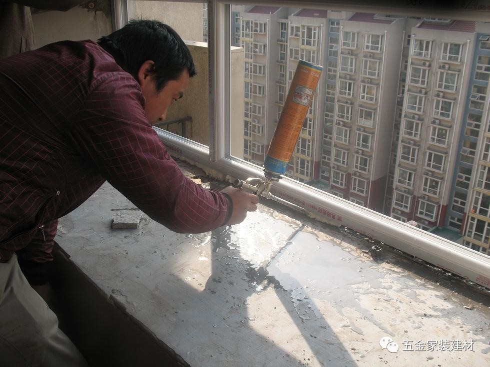 发泡胶是泡沫胶吗,发泡胶用什么洗干净