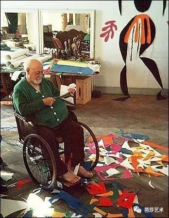 你恨死上班了对吗，但你知道艺术家上班时的样子吗？