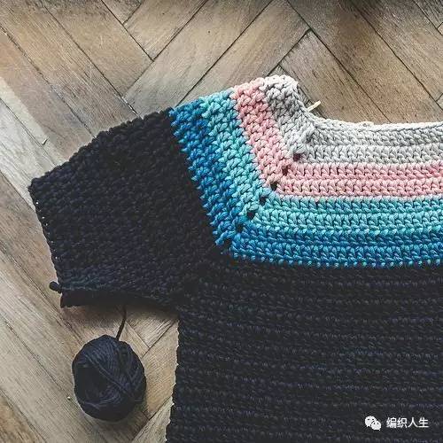 从上往下钩毛衣教程大全,钩毛衣从头往下详细的讲解