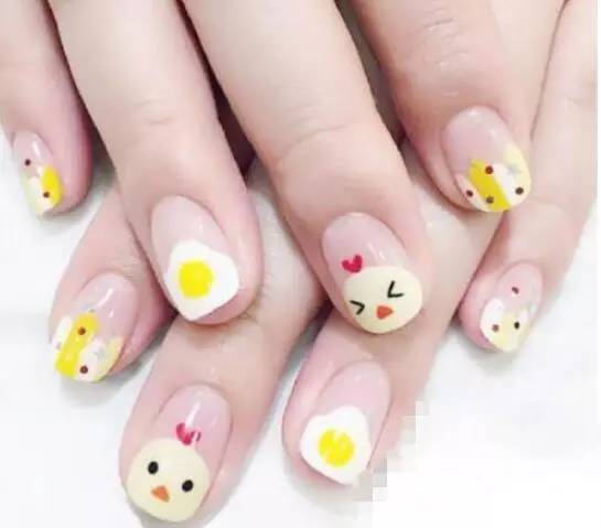 鸡年怎样变身萌萌哒“战斗鸡”？美食、小物、美甲都不可少