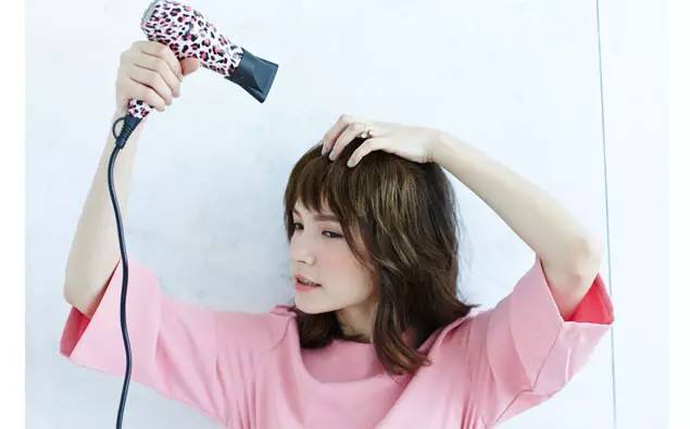 昕昕发型,昕昕的发型