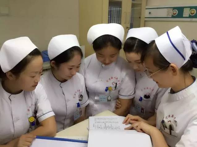 如何才能让护士长喜欢你,如果你当上护士长你会怎么做