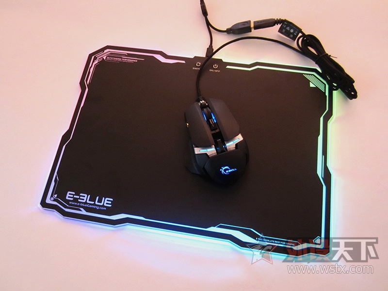 烧友的测评,宜博empo13鼠标垫