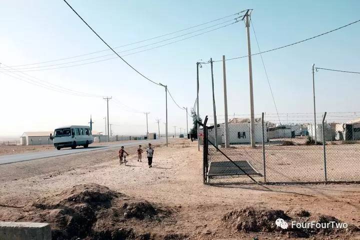 难民营足球,难民营走足球巨星