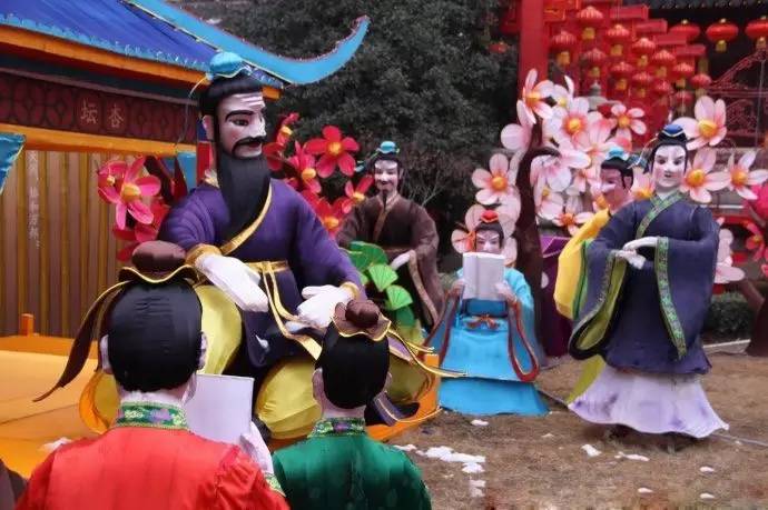 秦淮灯会有哪些看点值得你来,第35届秦淮灯会璀璨亮灯