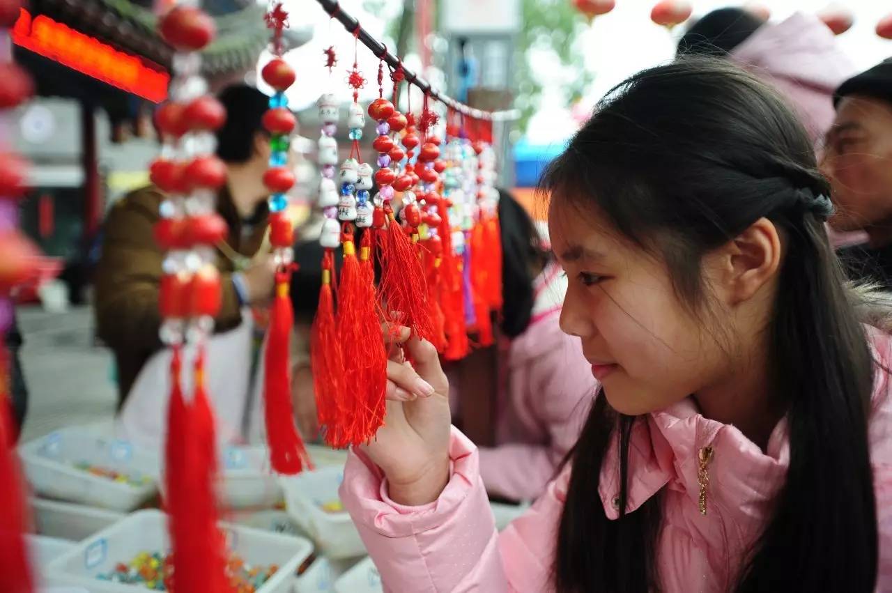 元宵节重庆去哪里玩最合适 (元宵节去哪里玩最合适重庆)
