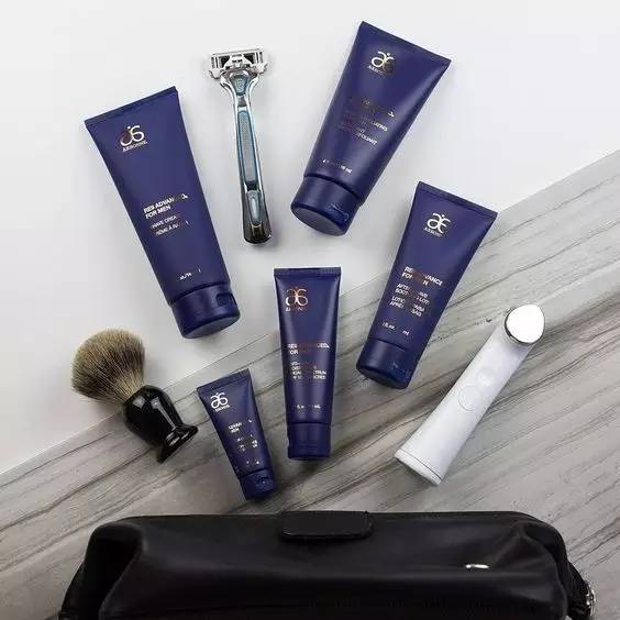 男人也要保养脸,男人也要护肤