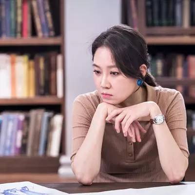 烟熏玫瑰色适合什么唇色,美容裸色口红色号