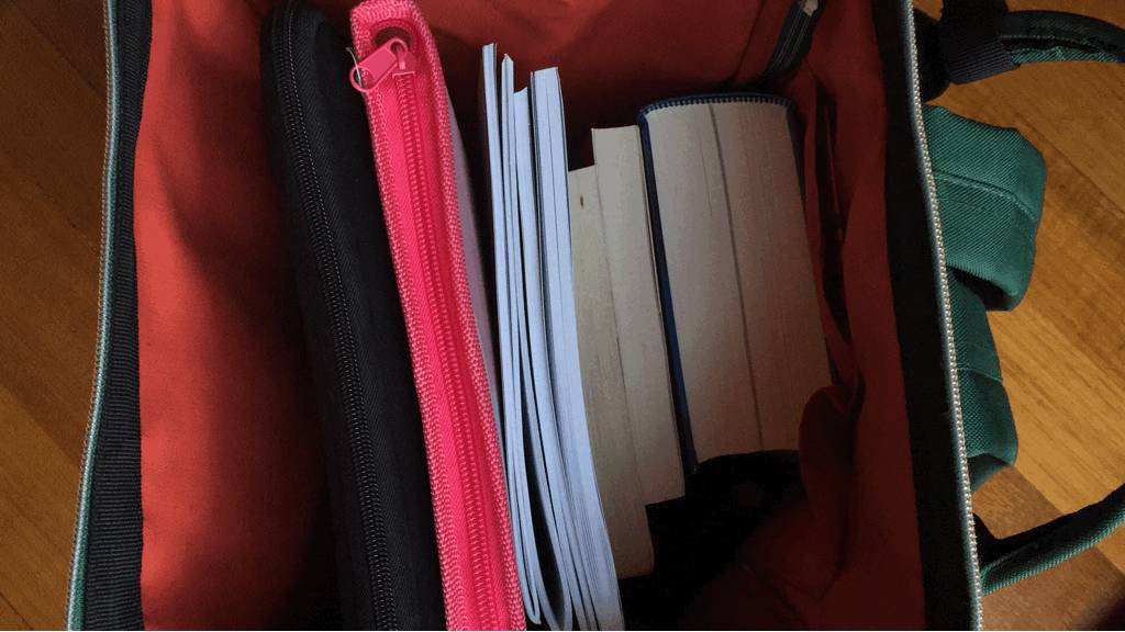 包包推荐平价学生双肩包小容量,平价又实惠而且容量大的双肩包