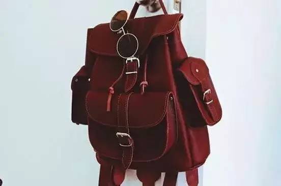 实用又百搭的双肩包,超好看又能装的双肩包旅行