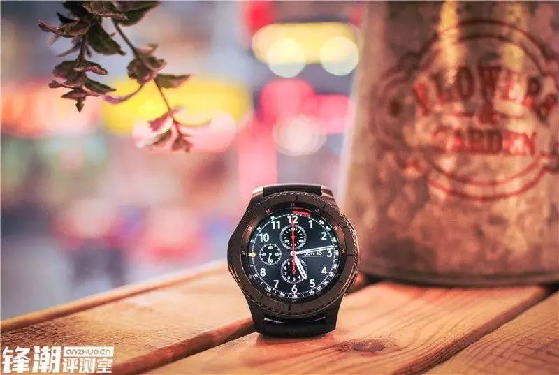 三星gears3智能手表有什么功能,最好看的手表贼有科技感