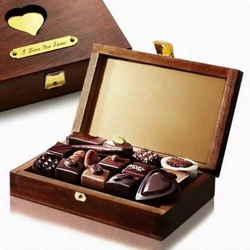 纪梵希情人节限定礼盒试色,2022情人节ysl限定小黑管