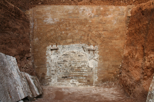 盗墓各门派的独门法器解析,盗墓四大流派的功夫