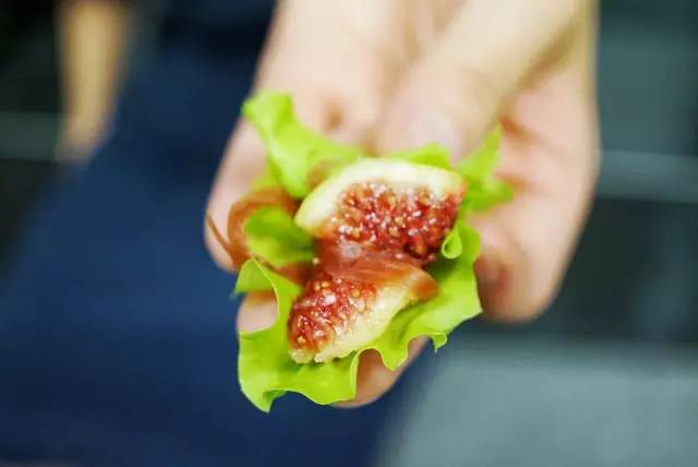 浜彈姘存灉鐢樼敎,浜彈鏃犺姳鏋滃甫鏉ョ殑鐢滆湝