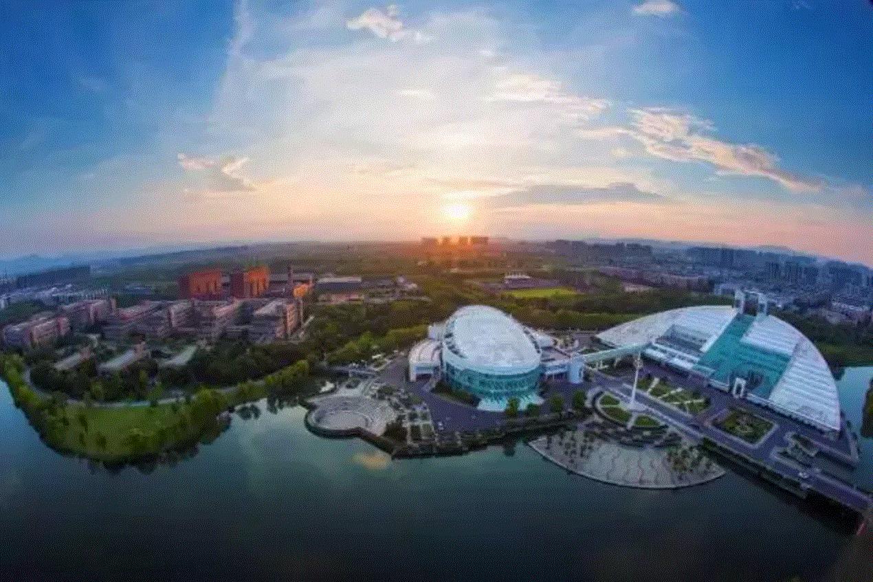 浙大校长吴朝晖接受Nature杂志访谈，向全世界介绍浙江大学