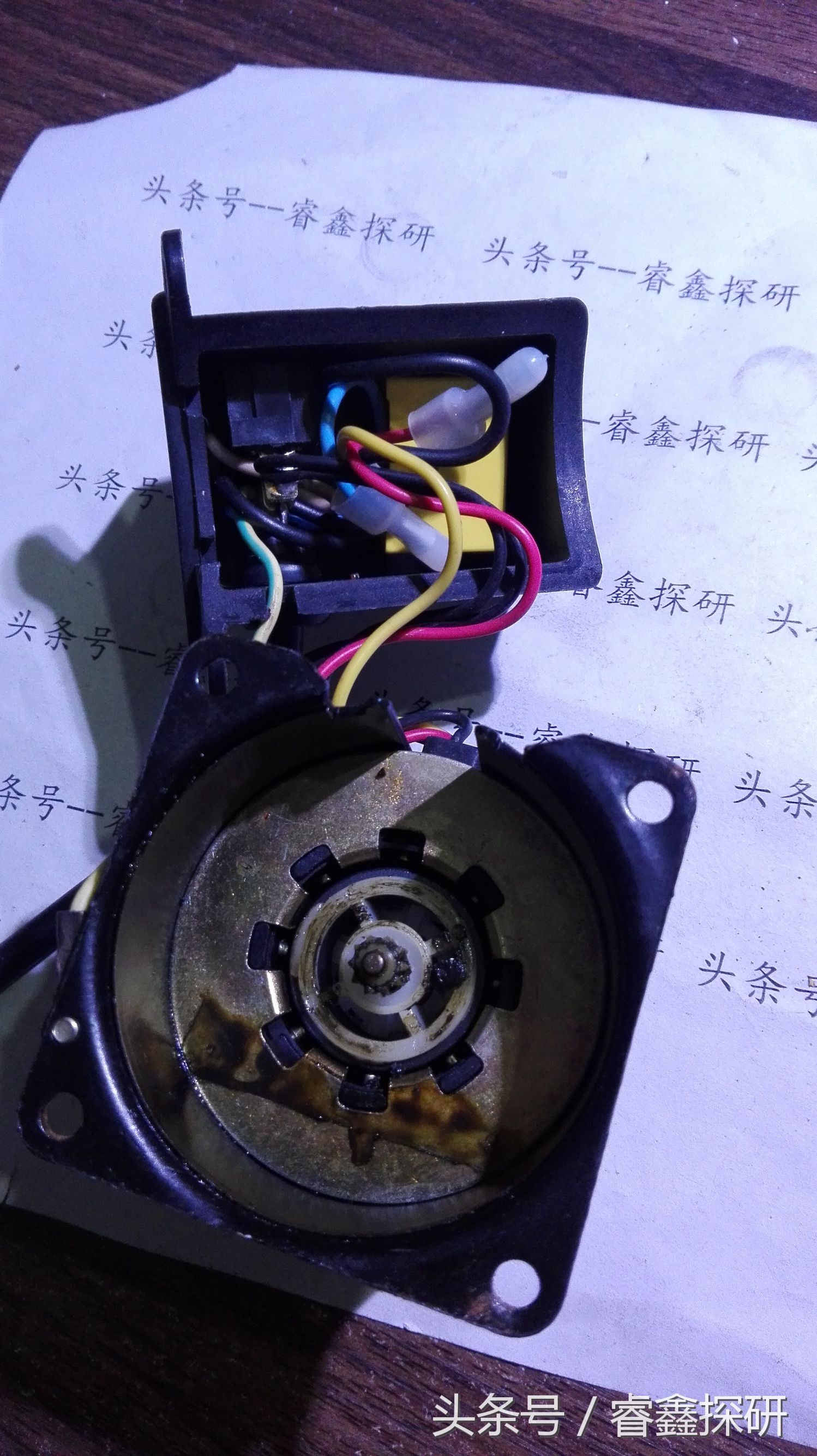 爪极式永磁同步电动机如何接电容,爪极式永磁同步电动机维修视频