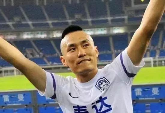 李本舰泰达完整视频,前泰达球员李本舰怎么了