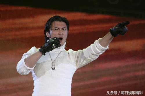 谢霆锋王菲最近结婚了吗,谢霆锋王菲结婚了么