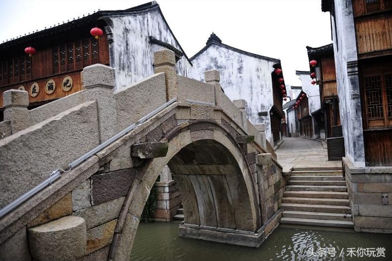 嘉兴月河街老字号美食,江南水乡月河古街