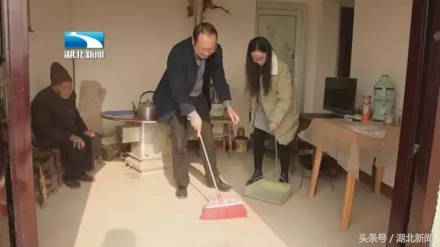 讲个故事：炸皮子肉还剩那么多，那肯定是个好年！