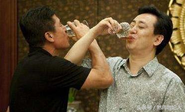 身边人:太原水西关桃园北路,梁子抗争她的“第一次”