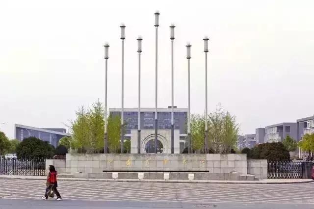 金陵十三校齐贺新春,请您查收一份来自南大的新春祝福