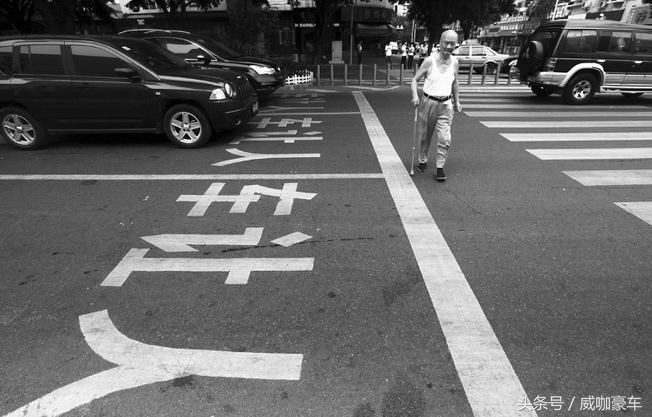 新手适合开轿跑车吗,轿跑车开起来舒服吗