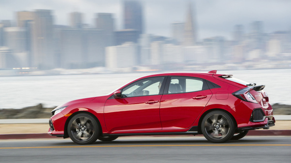 新款两厢思域测评,新款两厢版思域评测