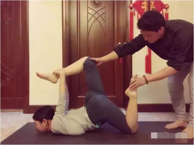 李华伟蹲墙松腰,李华伟健身教练