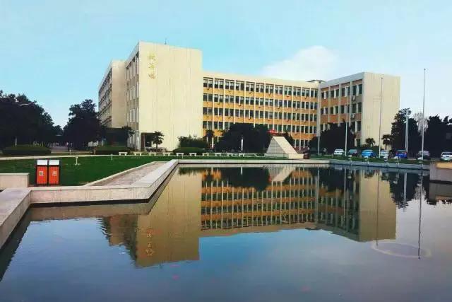 金陵十三校齐贺新春,请您查收一份来自南大的新春祝福