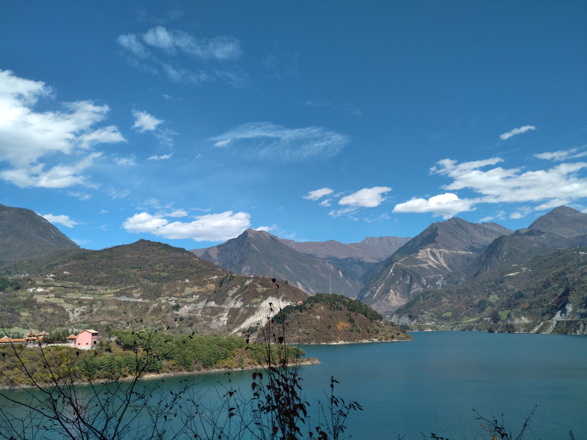 宁夏到陕西的沿途旅游,从宁夏自驾游到重庆多长时间