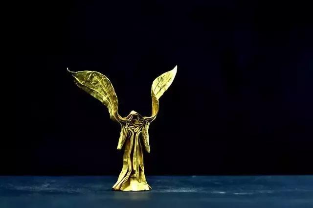 8小时以外的事决定了你的一生！刘通用折纸，创造出了无限可能！