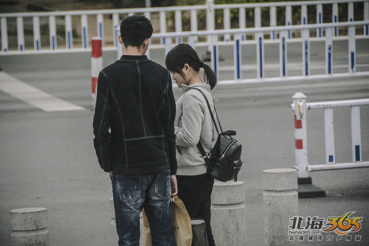 大年初七，北海火车站的离别人潮